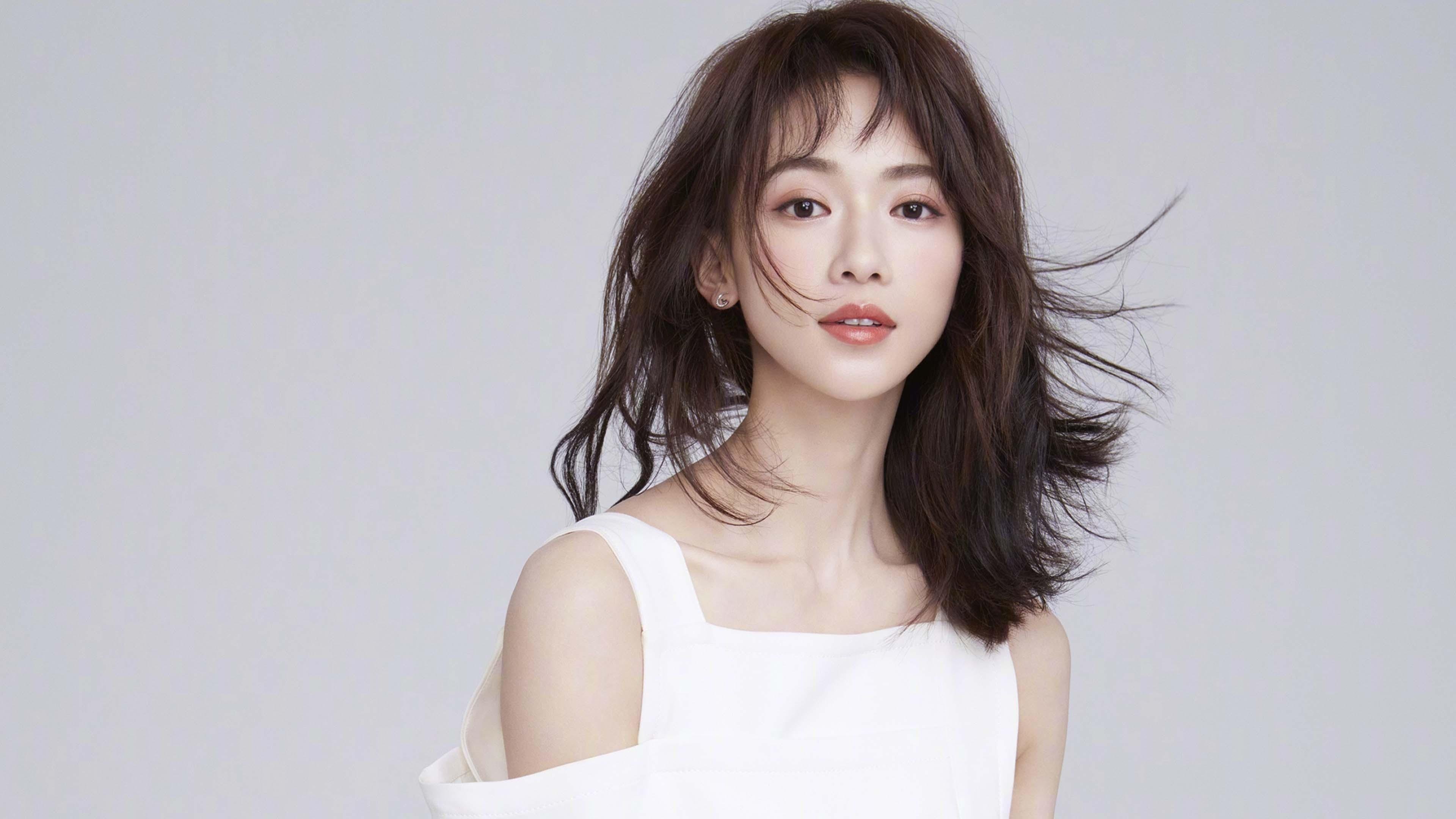 Kaiyun官方登录入口-“高新体育中心健力赛：选手们挑战极限重量，赛场气氛紧张”