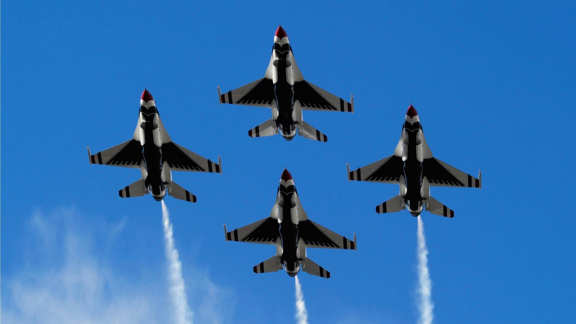 阿尔及尔的国内联赛水平对国家队构成支撑，阿尔及尔怎么样