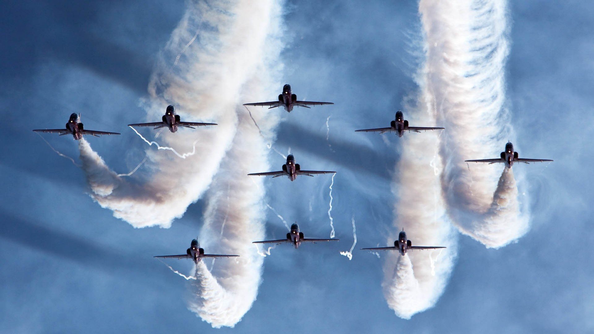 kaiyun体育app-诺埃·庞蒂突破自我刷新纪录，庞蒂梅洛